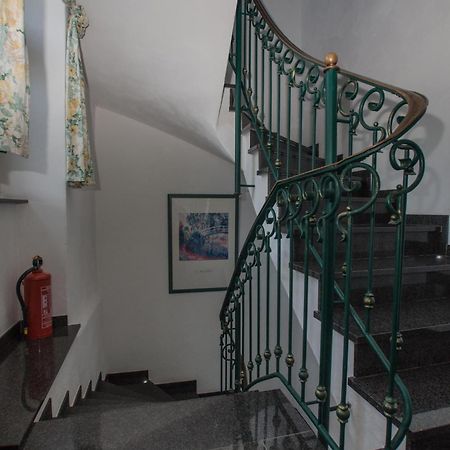 Moselland Hotel Im Enderttal Zum Onkel Willi コッヘム エクステリア 写真